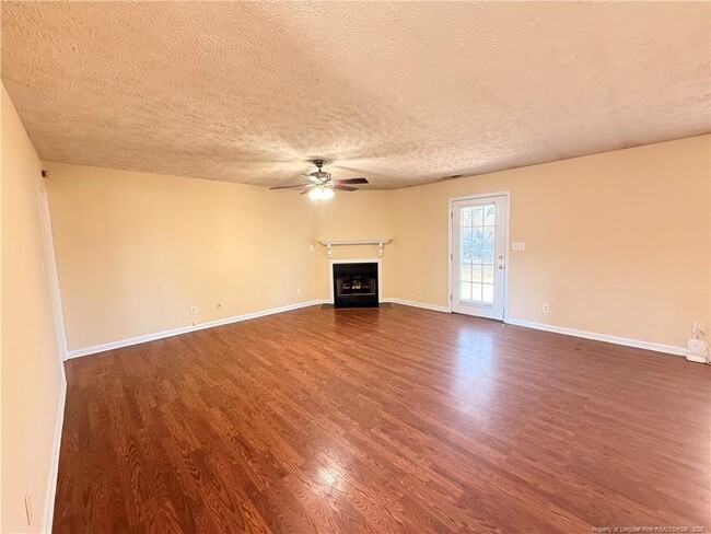 Photo - 203 Cypress Dr