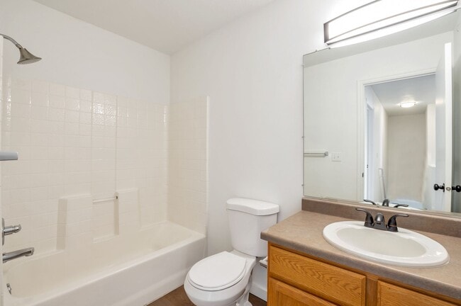 Photo - Newly Updated Pet Friendly 3 Bed - 2 Bath Home in Clinton - Fully Fenced Yard - Available NOW!