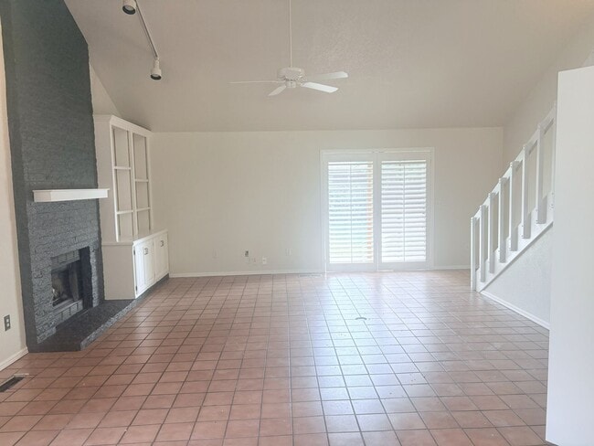 Photo - Three bedroom West Norman