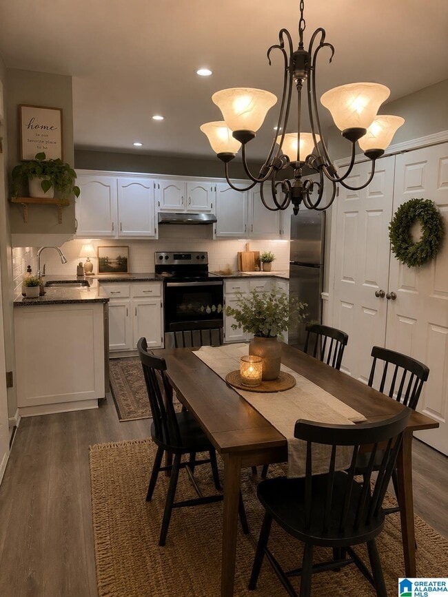 Photo - 6877 Briarwood Dr
