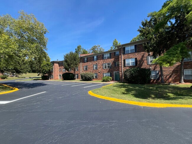 Countrybrook Apartments
