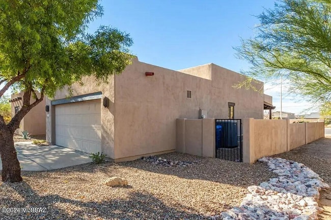 11569 Kelly Rae Pl