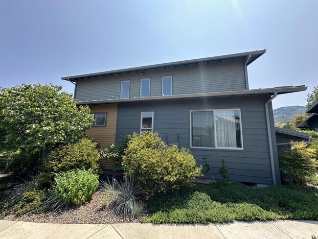 Photo - 96 Dunn Cir