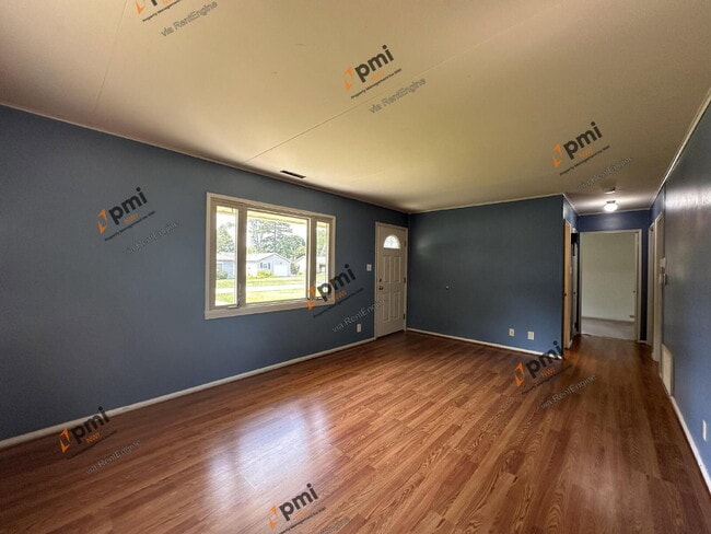 Photo - 1708 Napoleon St