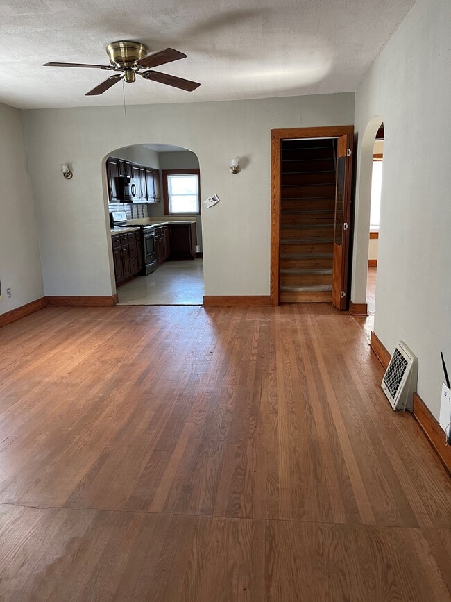 Photo - 1720 E Watch Ave