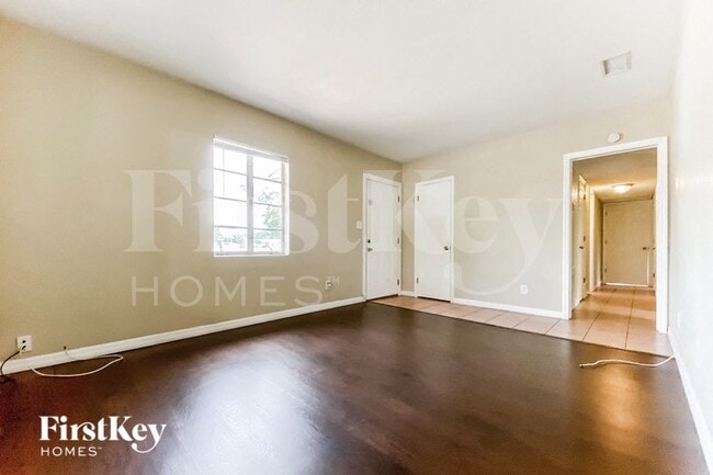 Photo - 1240 Stockton Dr