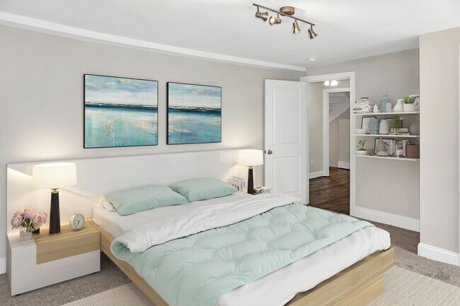Photo - Beautifully Renovated 4 Bed / 1.5 Bath - S... Unit Main House