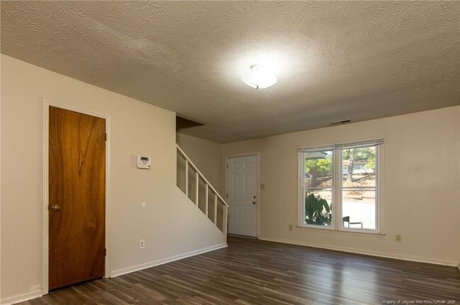 Photo - 981 Odom Dr