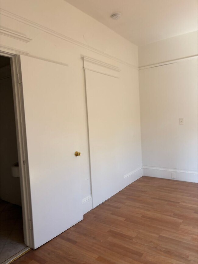 Photo - 54-1308 Unit B