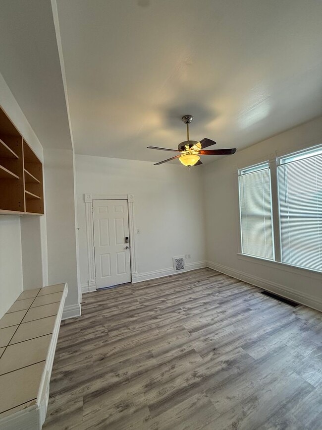 Photo - 1334 N Downing St Unit 2