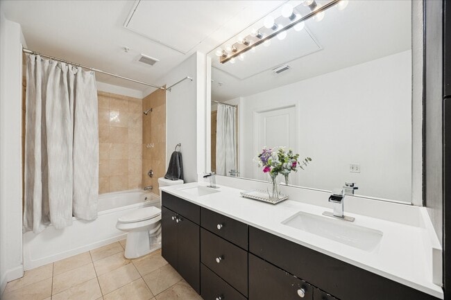 Photo - 3505 Sage Rd Unit 1106