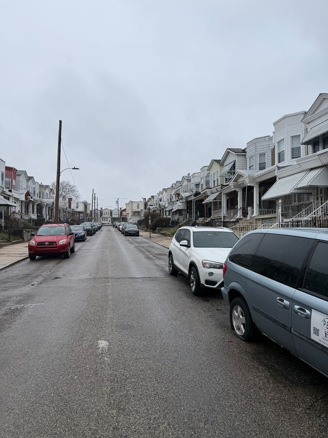 Photo - Prime West Philadelphia-overbook section