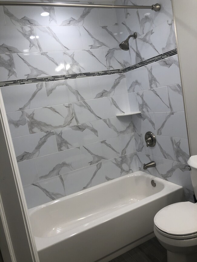 Photo - 804 hidden village dr