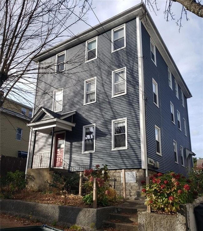 Building Photo - 60 Fremont St Unit 3 Rental