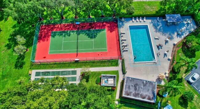 Photo - 15072 Ashland Pl Unit 117