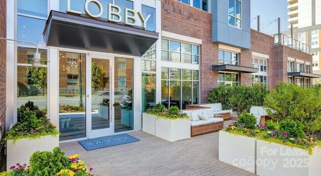 Photo - 650 E Brooklyn Vlg Ave Unit A3