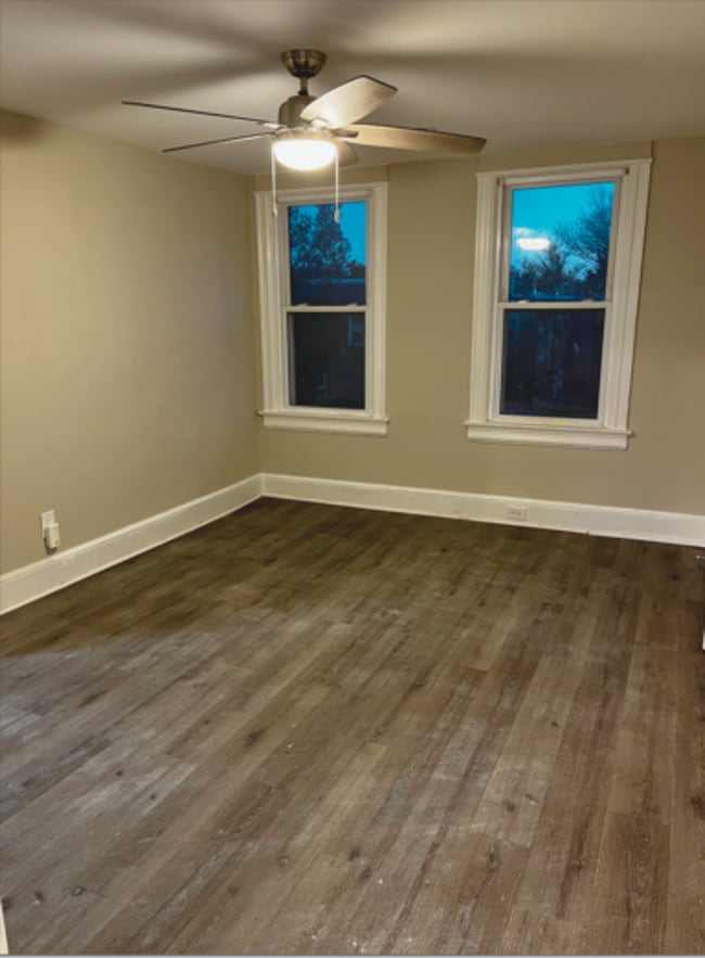 Photo - 1536 Independence Ave SE Unit 4