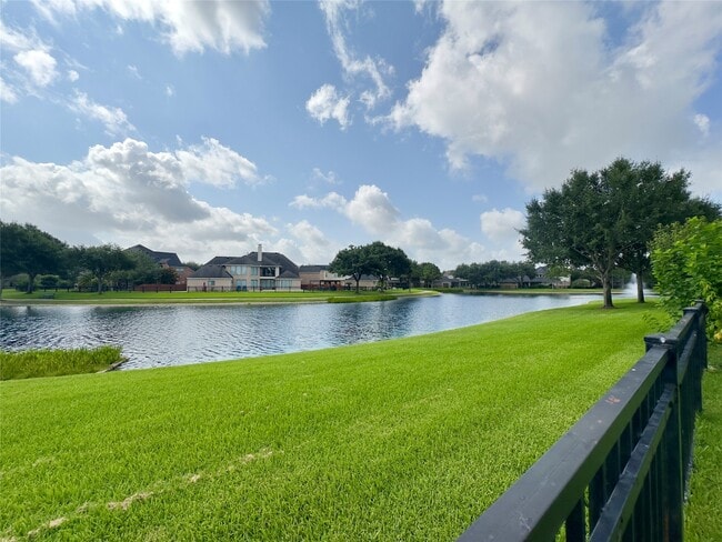 Photo - 3819 Rivermoss Ln