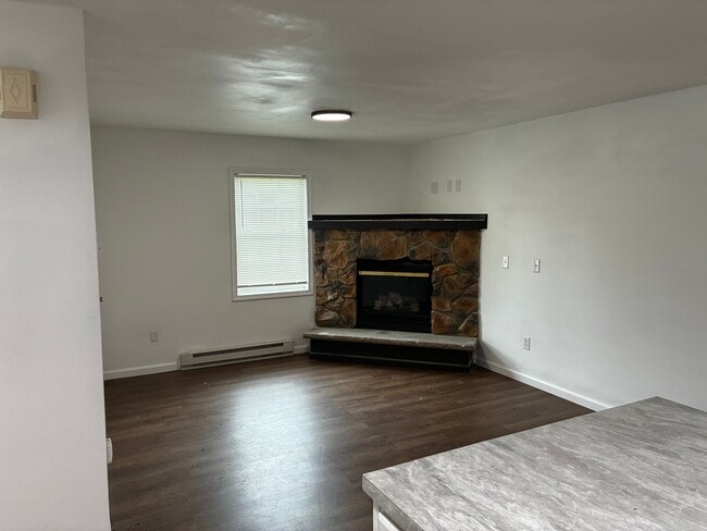 Photo - 1150 Tomasula Dr Unit 1