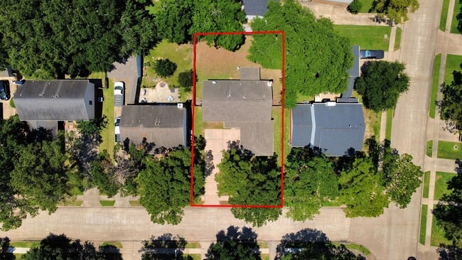 Photo - 16006 Autumn Falls Ln