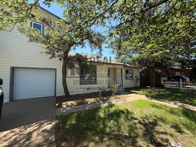 Building Photo - 4301 S Parker St