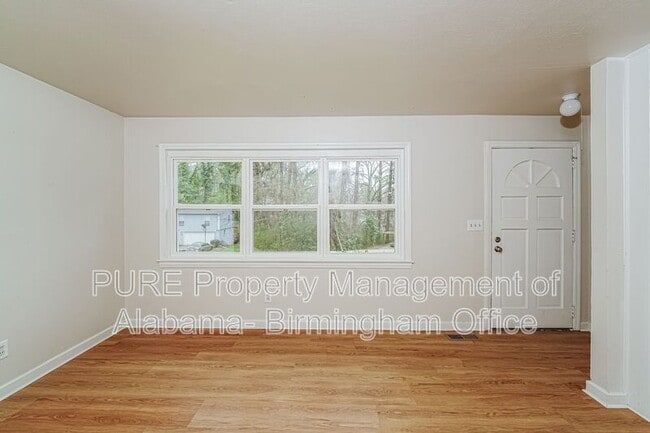 Photo - 726 Orchard Rd