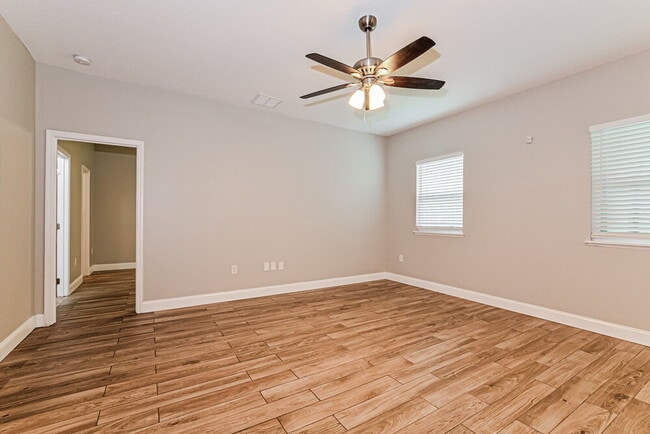 Photo - 2864 Moonstone Bend