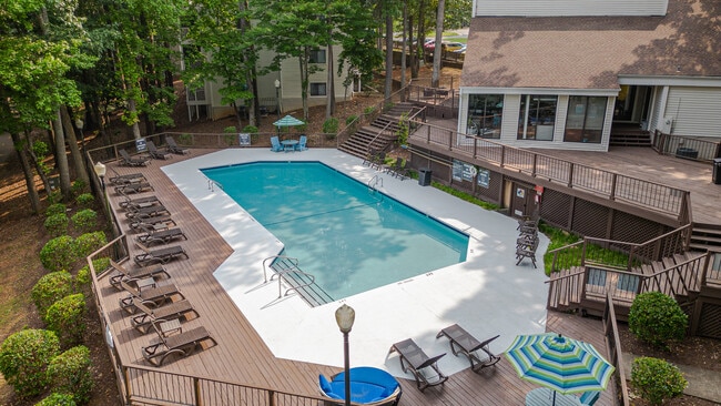 Lake Lynn Reserve Apartments