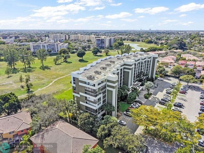 Photo - 7050 NW 44th St Unidad 804 Rental
