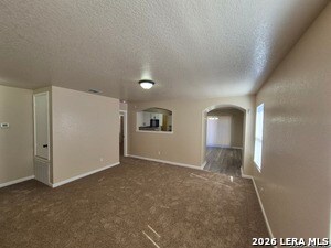 Photo - 826 Absolon Farm