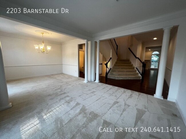 Photo - 2203 Barnstable Dr
