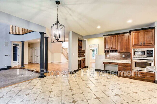 Photo - 3230 Sidetracked Dr