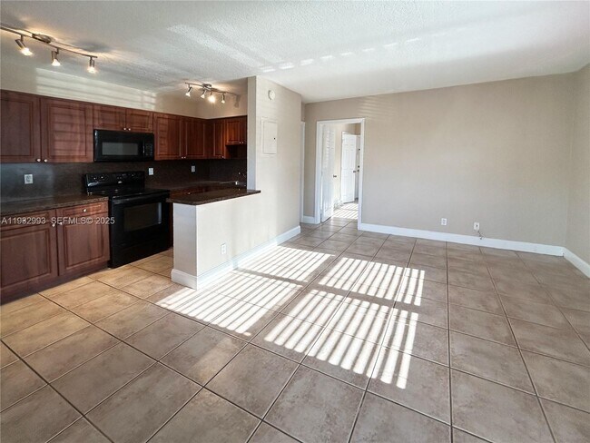 Photo - 715 NE 6th St Unit 1