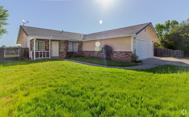 Building Photo - Fully furnished 4 bedrooms with all utilit... Rental