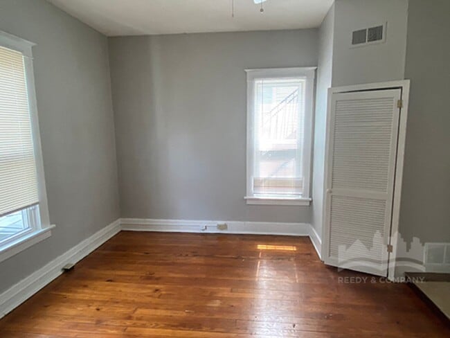 Photo - 925 S Cox St Unit 925-01