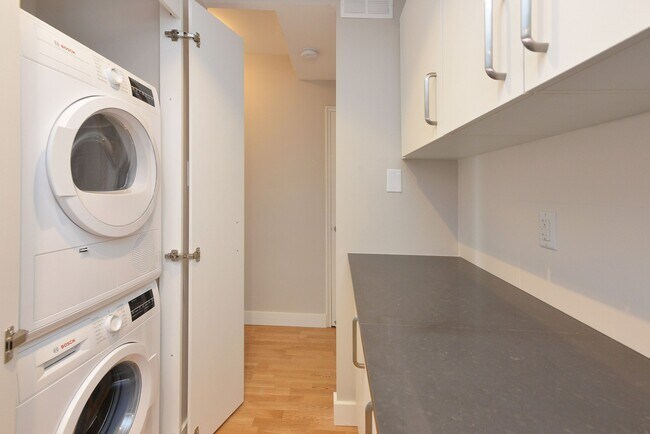 Photo - 111 Lawton Blvd Unit 609