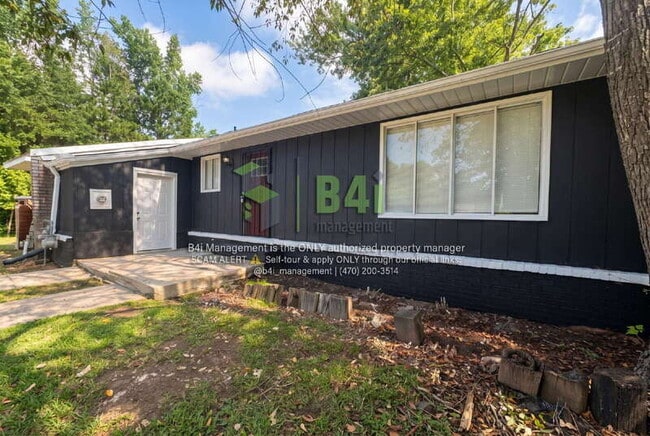 Photo - 716 Dunaire Way