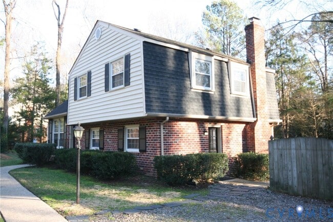 Photo - 12141 Old Buckingham Rd