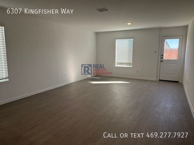 Photo - 6307 Kingfisher Wy