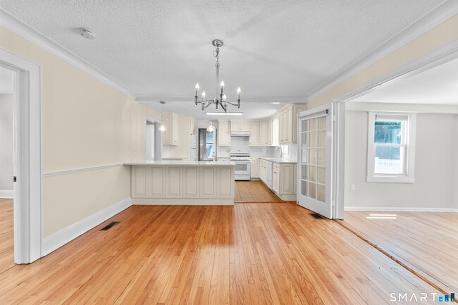 41 Grasso Terrace
