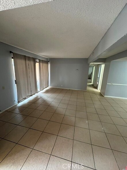 Photo - 1400 W Edgehill Rd Unit 11