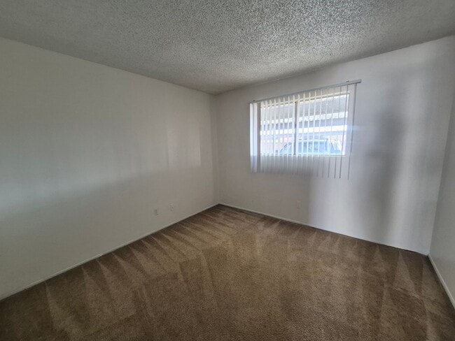 Photo - Virginia Manor