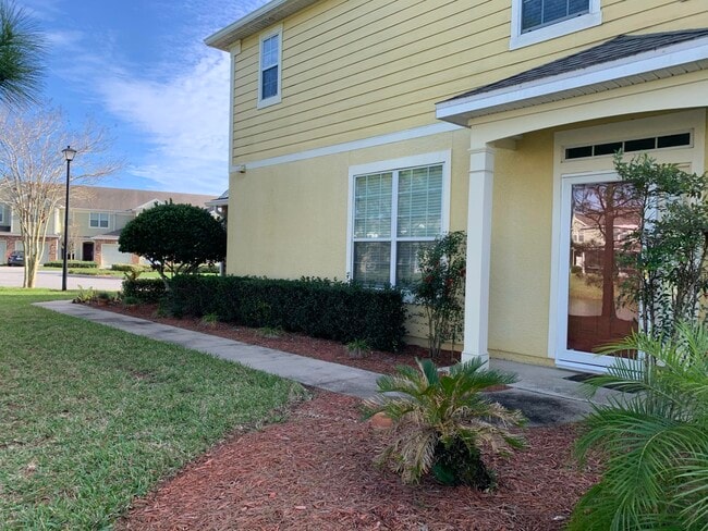 Photo - 6852 Woody Vine Dr