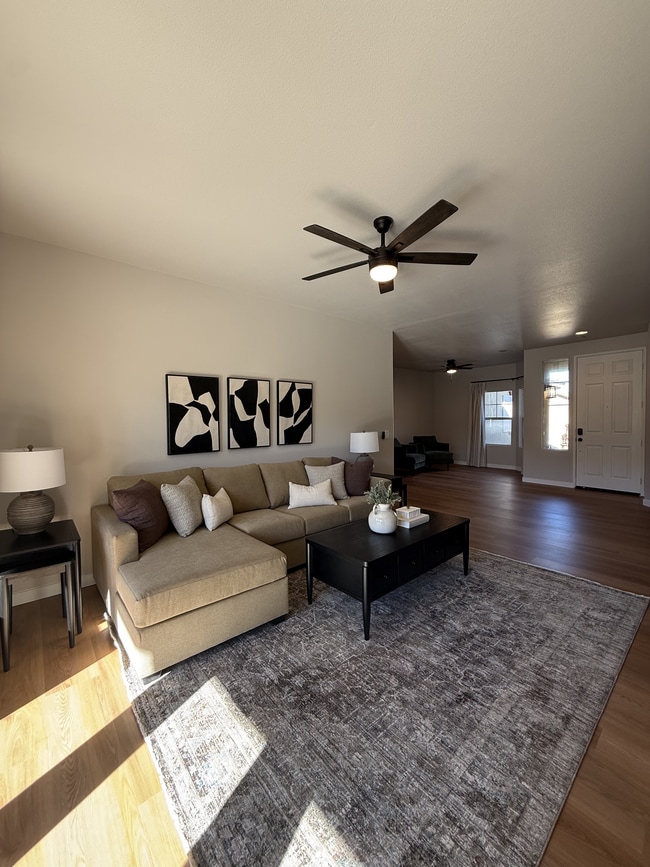 Photo - 31343 Tulette Ln