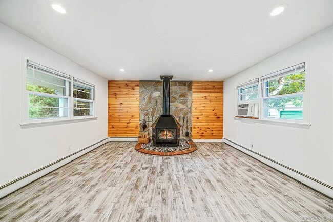 Photo - 1435 Bray Ave