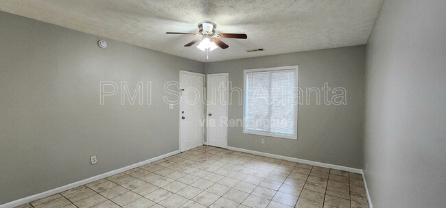 Photo - 107 Spring Ct