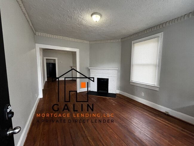Photo - 2020 Harden St