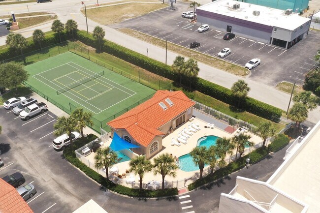 Photo - 125 Pulsipher Ave Unidad 402