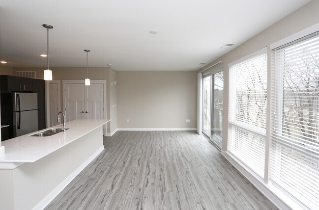 Sala de estar - Park 66 Flats