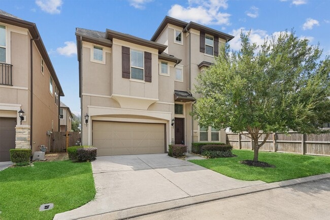 Photo - 13217 Green Hills Dr